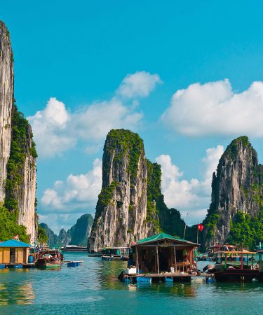 persiapan liburan ke Halong Bay Vietnam