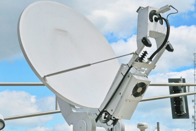 teknologi satellite internet